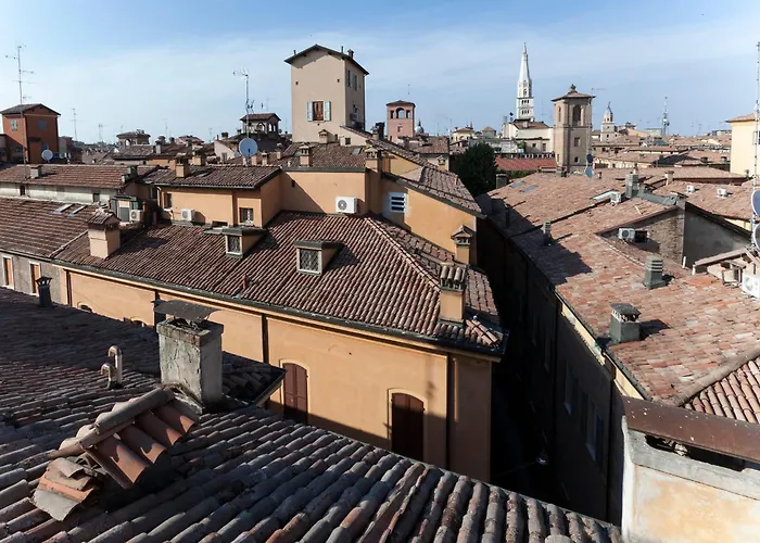 Little Tower Over The Roofs Appartement Modène